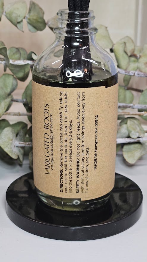 Smoky Embers | Reed Diffuser - Variegated Roots